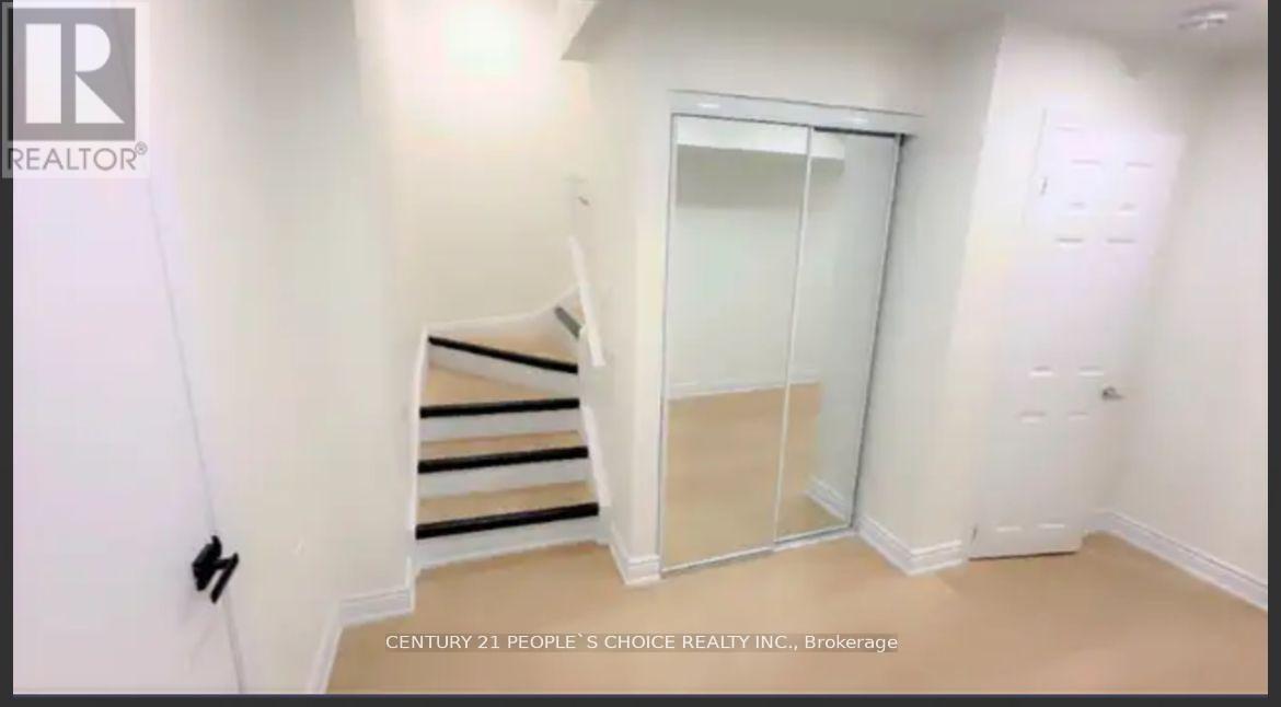 2 - 3 Aldenham Street, Brampton, Ontario  L6X 5S2 - Photo 12 - W13695892