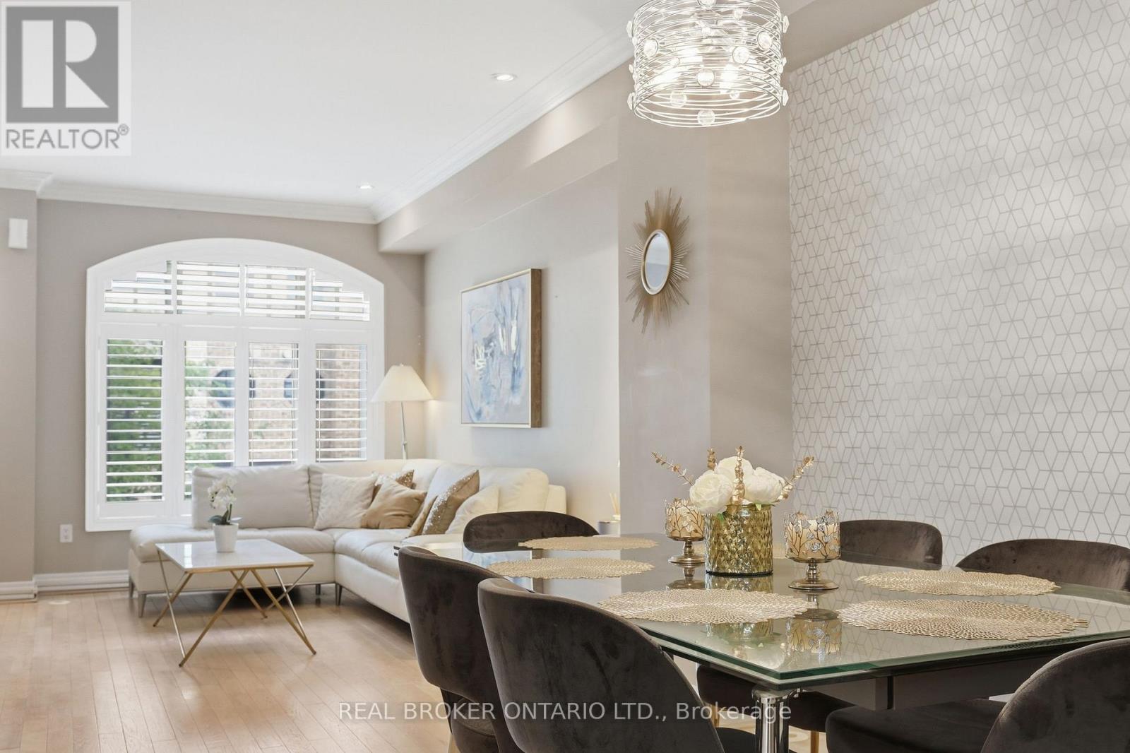 39 Lobo Mews, Toronto, Ontario  M8Z 0B2 - Photo 14 - W13695924