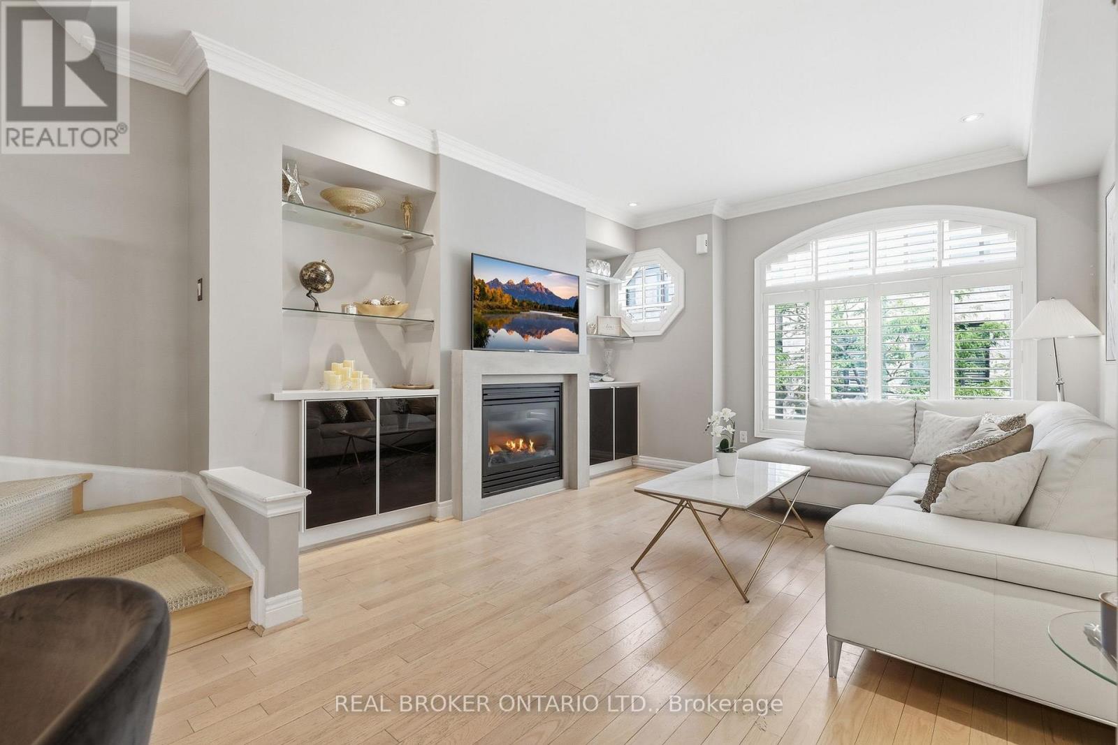39 Lobo Mews, Toronto, Ontario  M8Z 0B2 - Photo 15 - W13695924