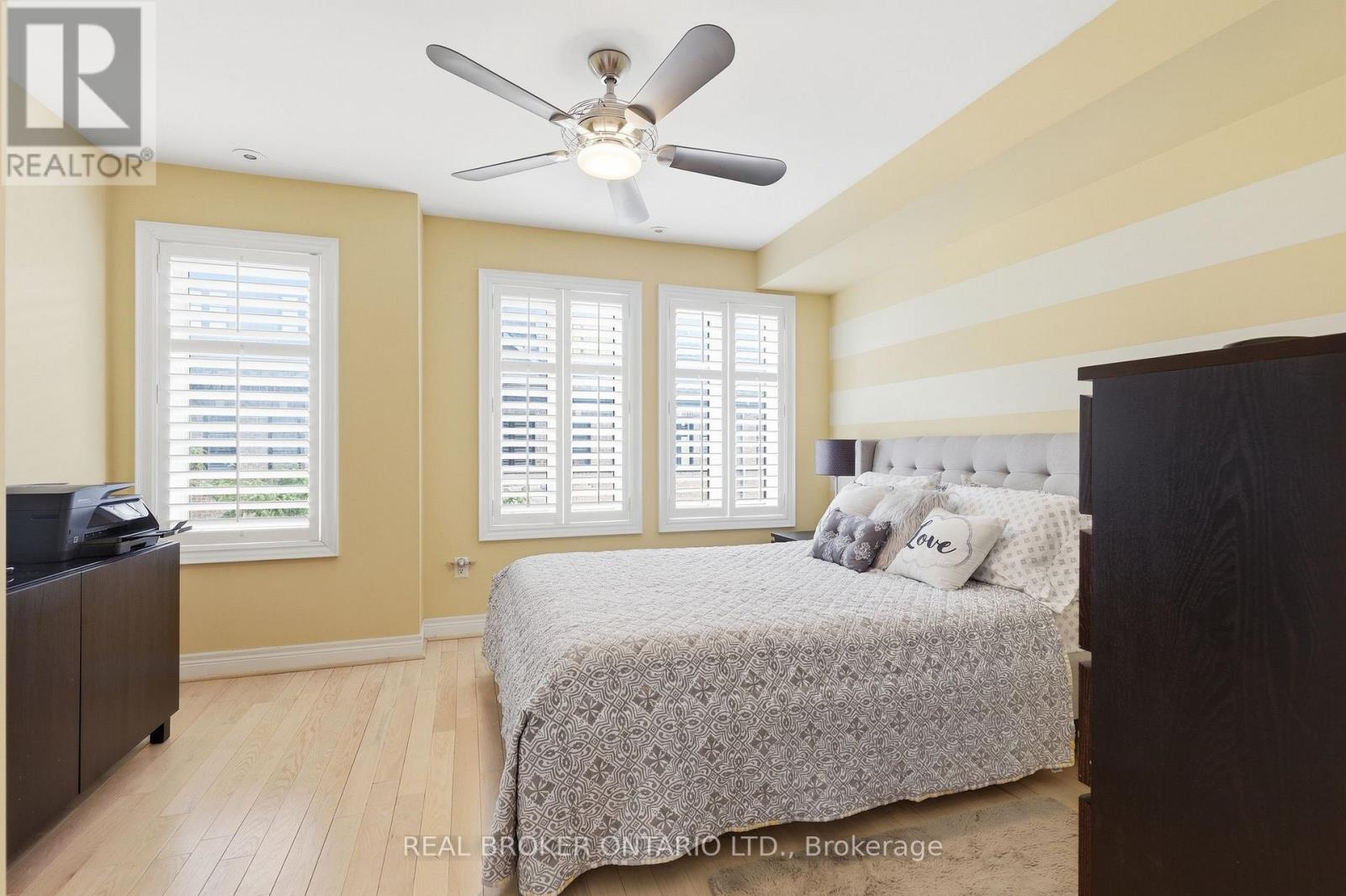 39 Lobo Mews, Toronto, Ontario  M8Z 0B2 - Photo 21 - W13695924