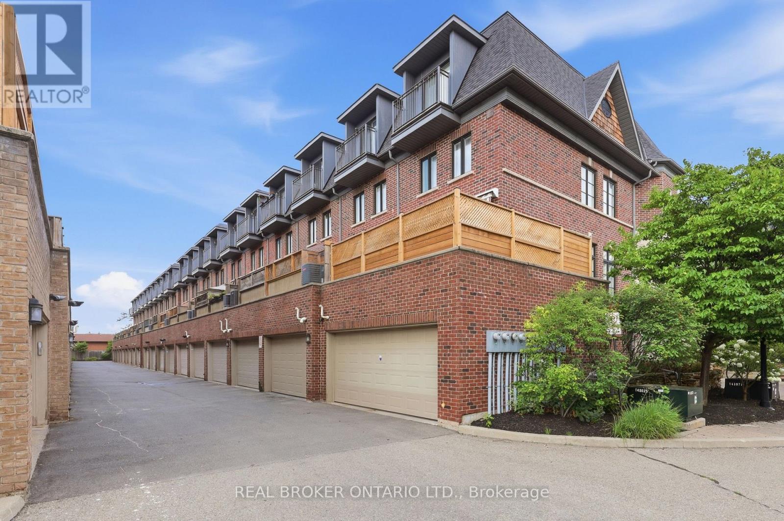 39 Lobo Mews, Toronto, Ontario  M8Z 0B2 - Photo 29 - W13695924