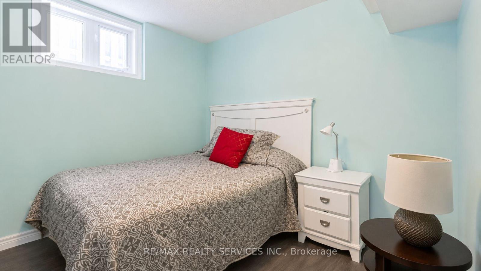 50 Sunny Glen Crescent, Brampton, Ontario  L7A 2C6 - Photo 22 - W13695934