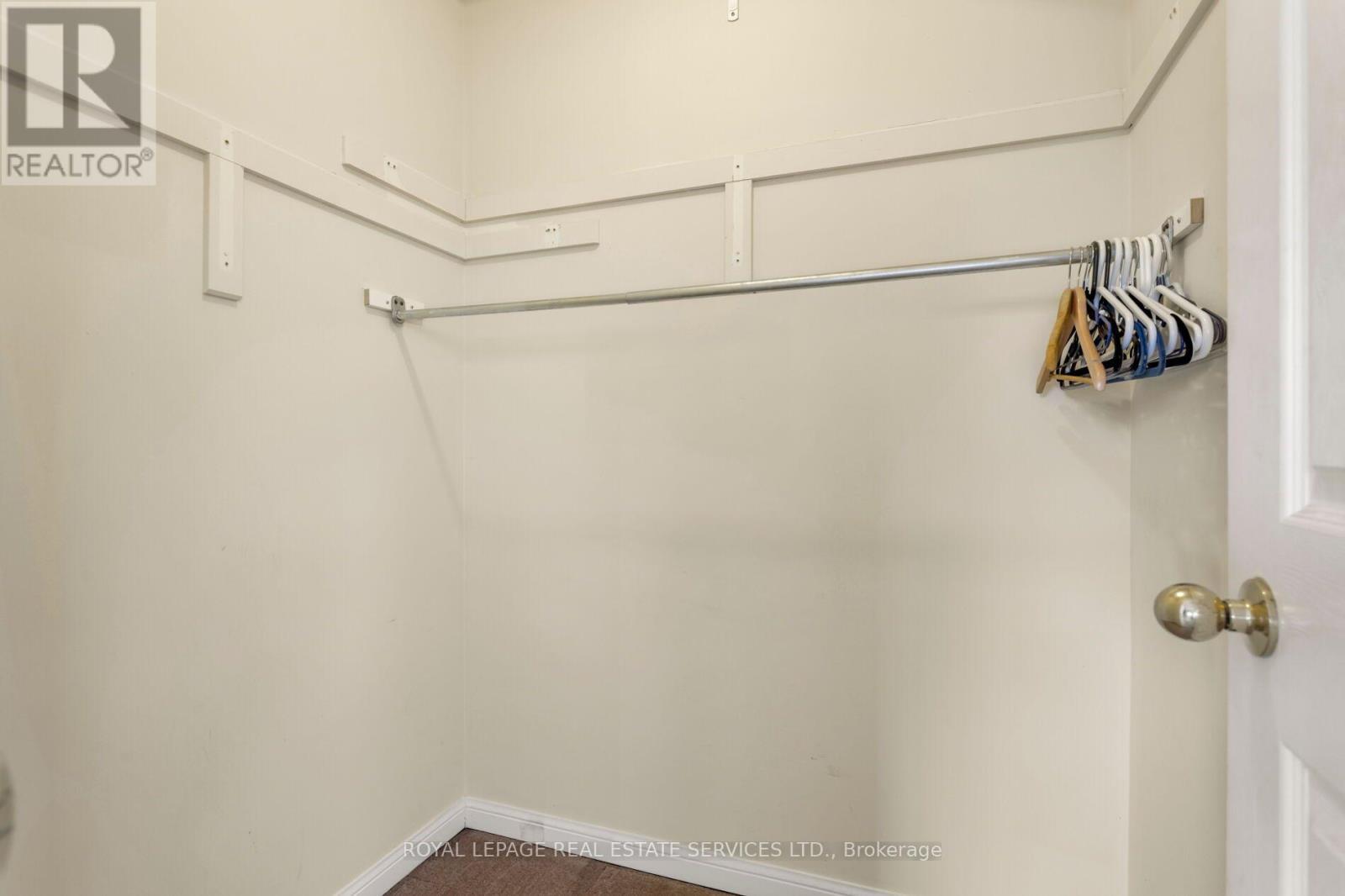 2204 Grand Oak Trail, Oakville, Ontario  L6M 4S6 - Photo 22 - W13695936