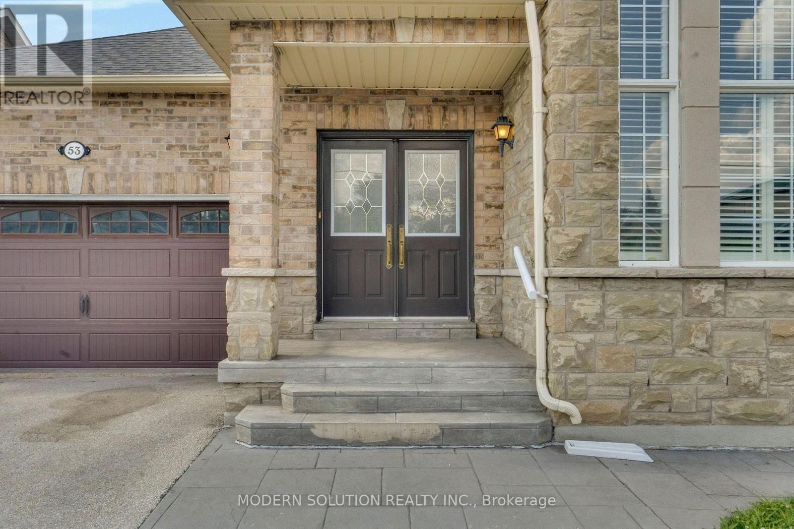 53 Ellwood Drive W, Caledon, Ontario  L7E 4W8 - Photo 3 - W13695946