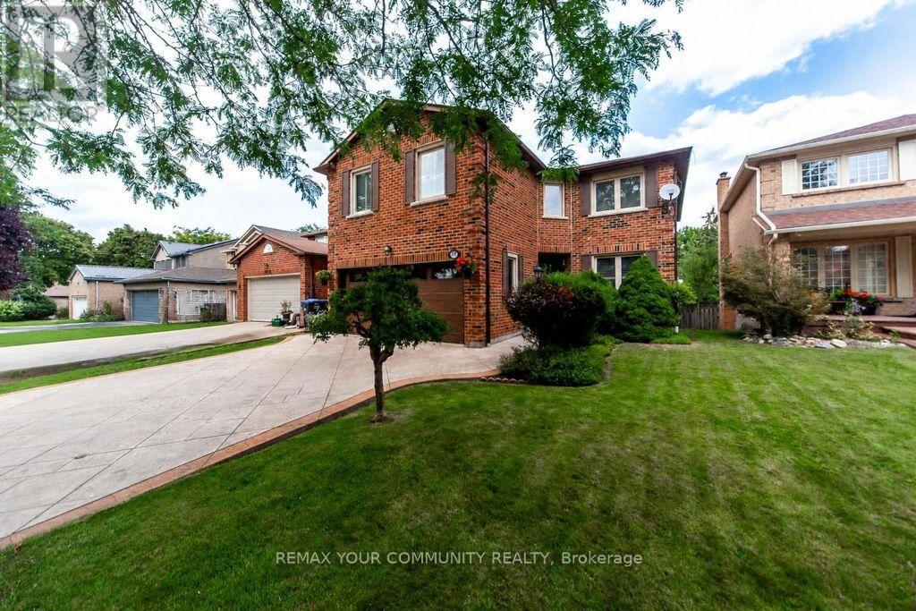 3631 Kelso Crescent, Mississauga, Ontario  L5L 4R9 - Photo 1 - W13686276
