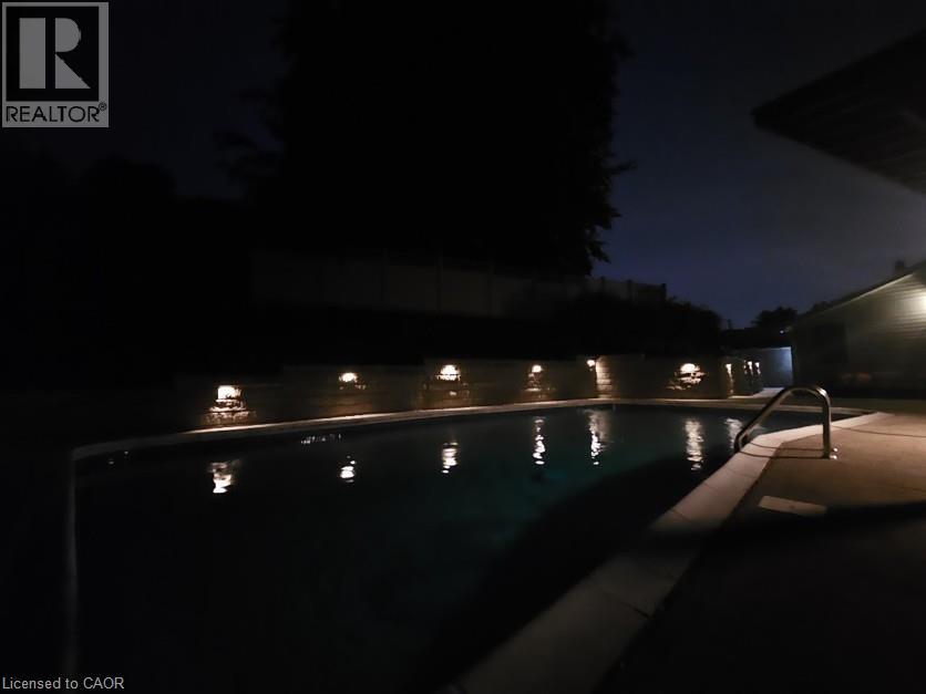 892 North Shore Road W, Burlington, Ontario  L7T 1A8 - Photo 35 - 40856807