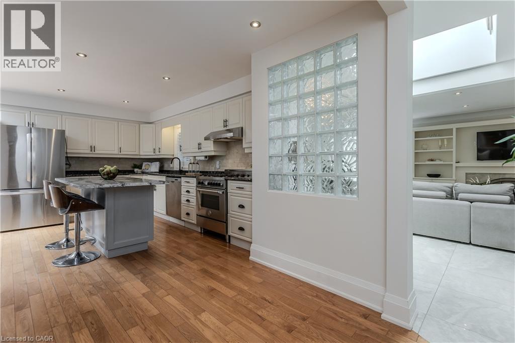 892 North Shore Road W, Burlington, Ontario  L7T 1A8 - Photo 10 - 40856807