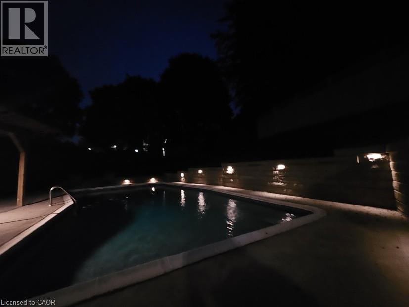 892 North Shore Road W, Burlington, Ontario  L7T 1A8 - Photo 33 - 40856807
