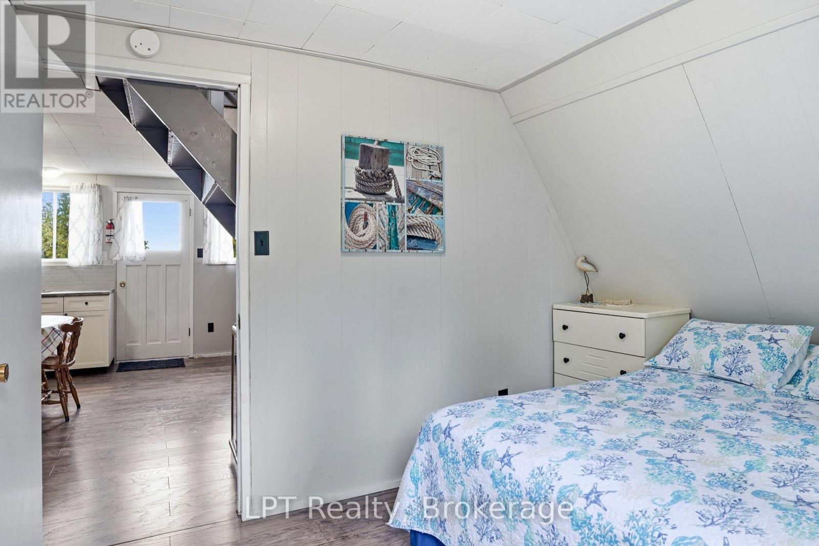 317 Robert Allen Drive, Northern Bruce Peninsula, Ontario  N0H 2R0 - Photo 9 - X13695662