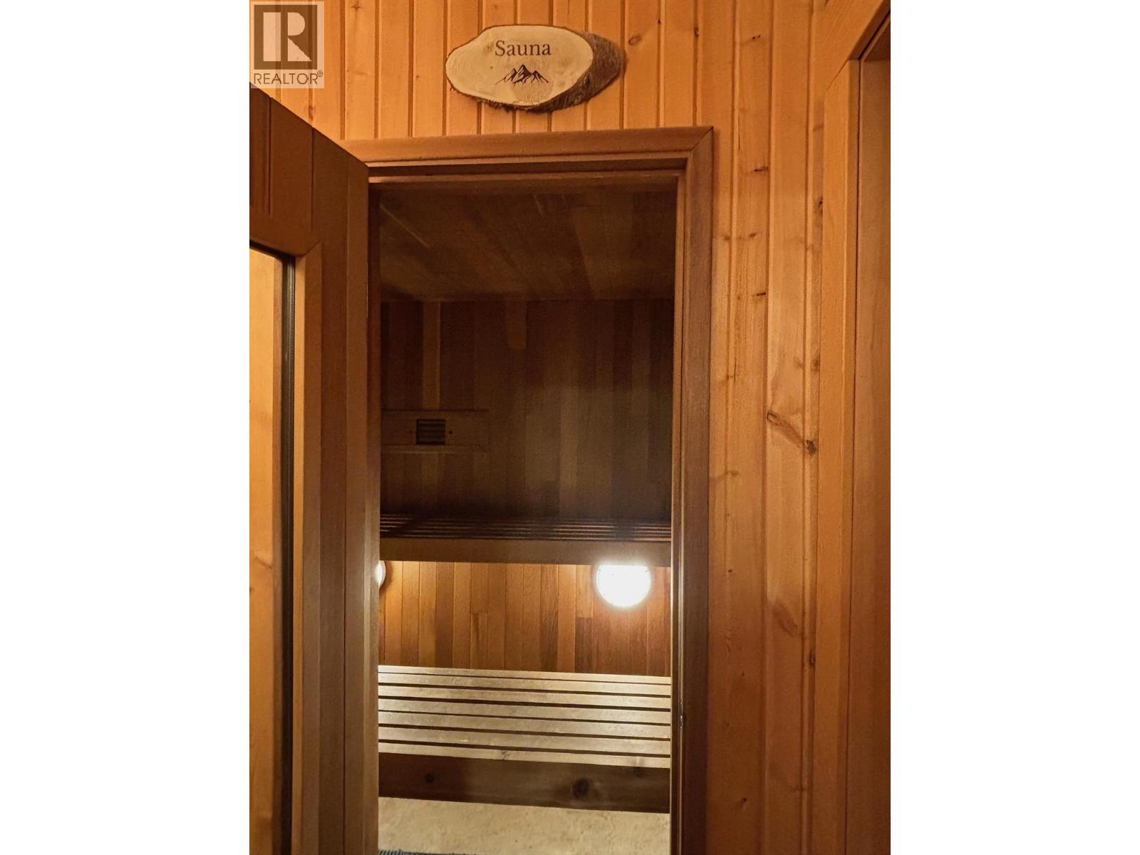 3934 Cokato Road, Fernie, British Columbia  V0B 1M4 - Photo 33 - 10396170