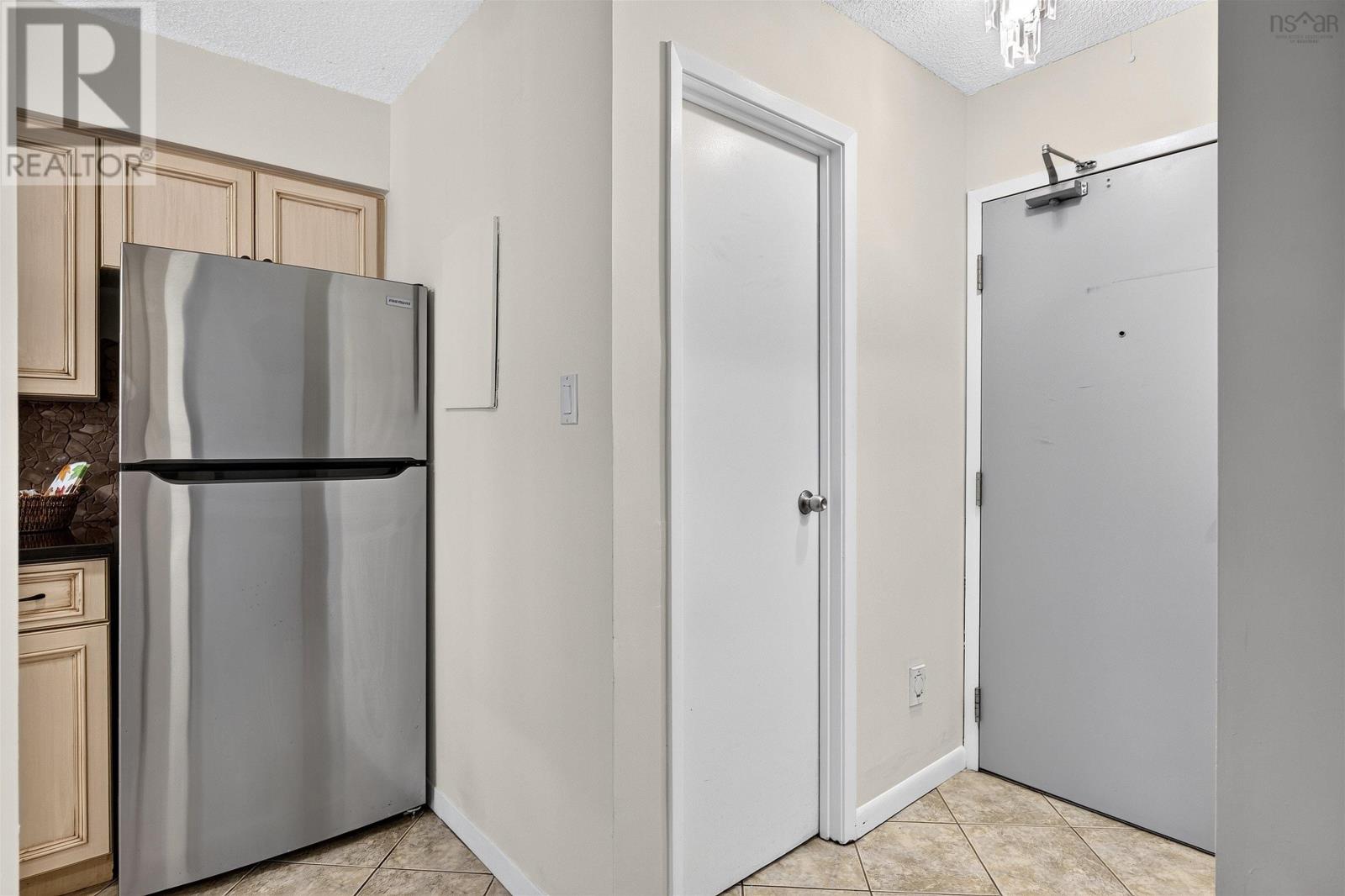 201 15 Knightsridge Drive, Clayton Park, Nova Scotia  B3M 3S9 - Photo 17 - 202620809