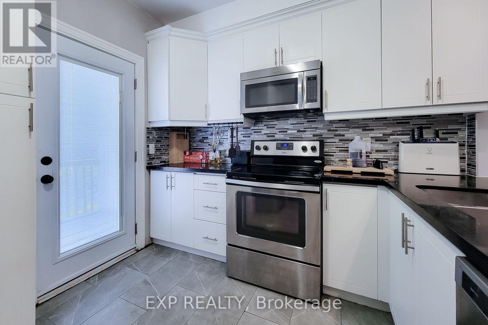82 Gibson Avenue, Hamilton, Ontario  L8L 6J8 - Photo 7 - X13695884