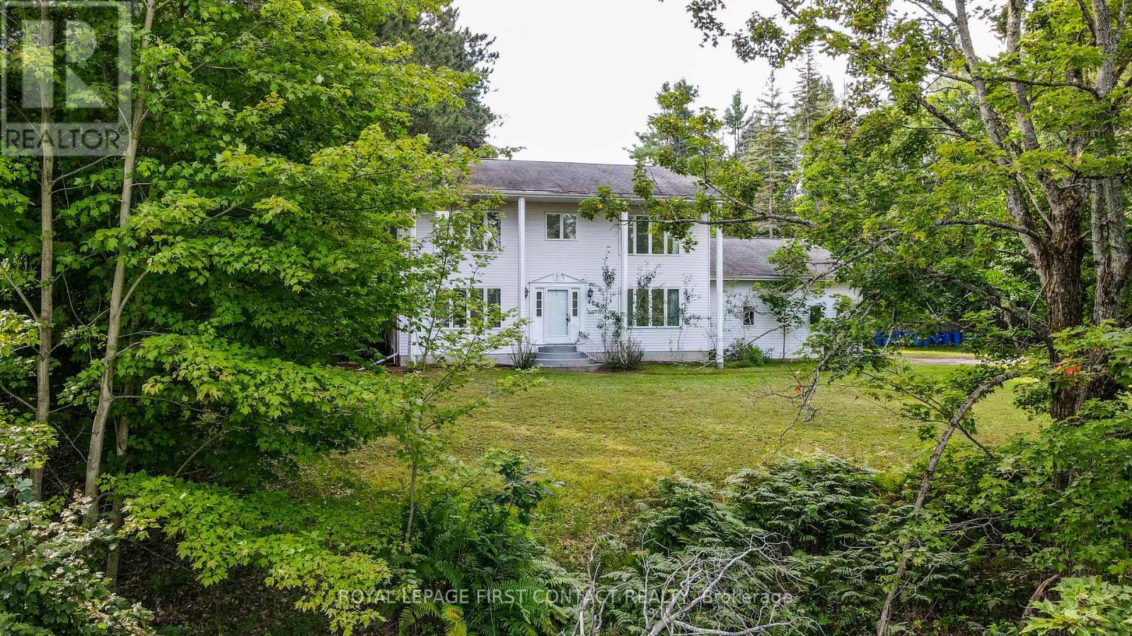428 Beaumont Drive, Bracebridge, Ontario  P1L 1X2 - Photo 2 - X13695956