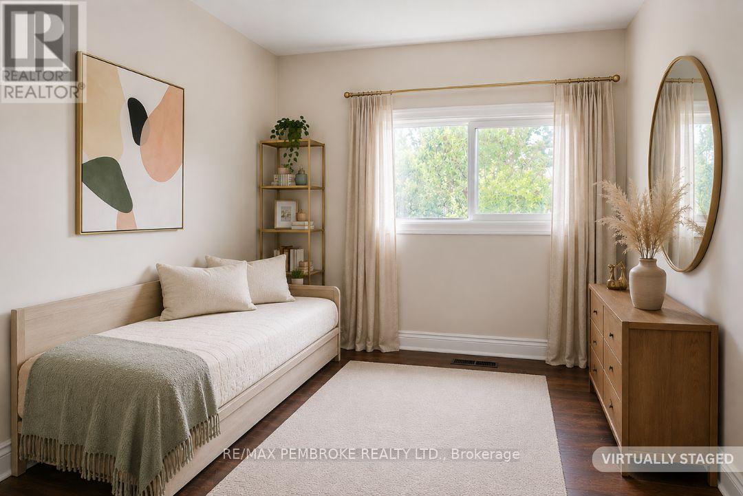 310 Esther Street, Pembroke, Ontario  K8A 3C7 - Photo 19 - X13524794