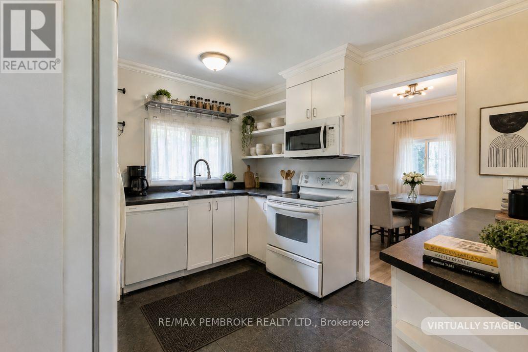 310 Esther Street, Pembroke, Ontario  K8A 3C7 - Photo 14 - X13524794