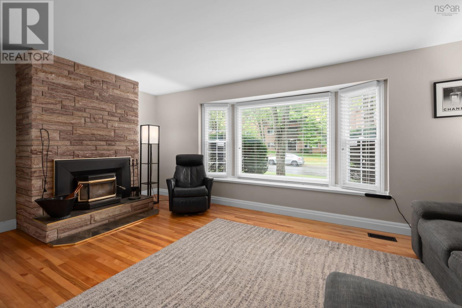 6 Plateau Crescent, Clayton Park, Nova Scotia  B3M 2V6 - Photo 4 - 202621067