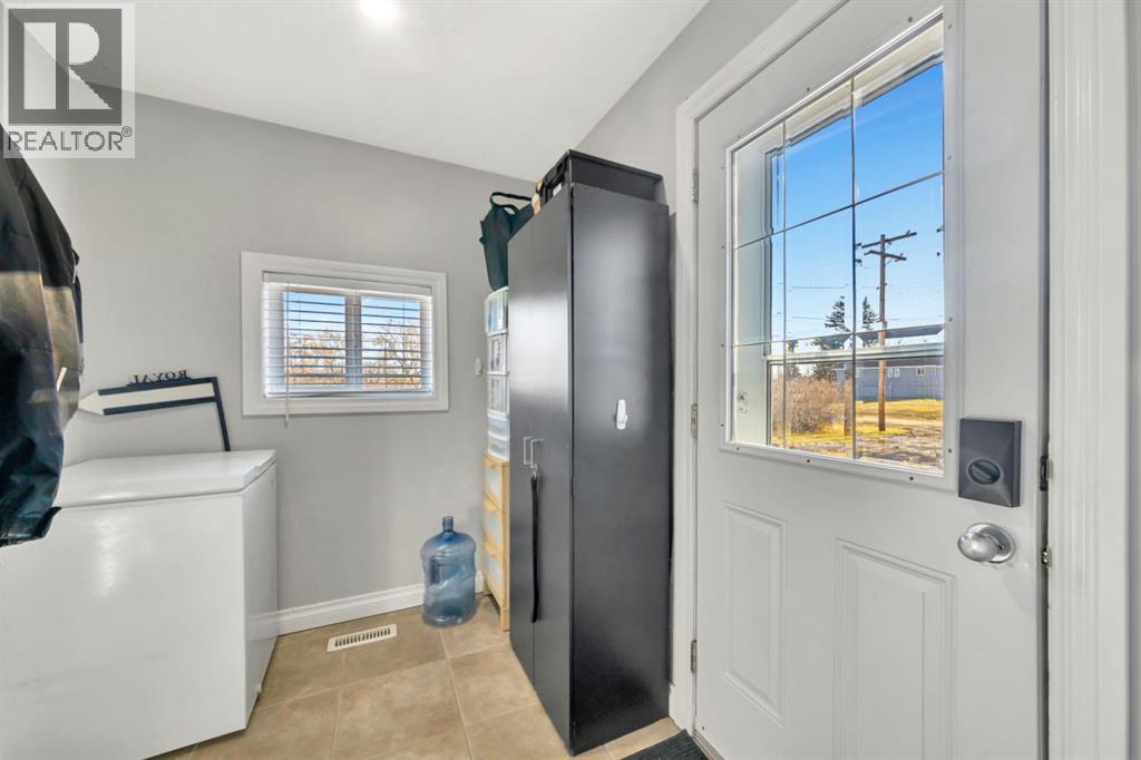 105 1st Ave West, Waseca, Saskatchewan  S0M 3A0 - Photo 4 - A2271284