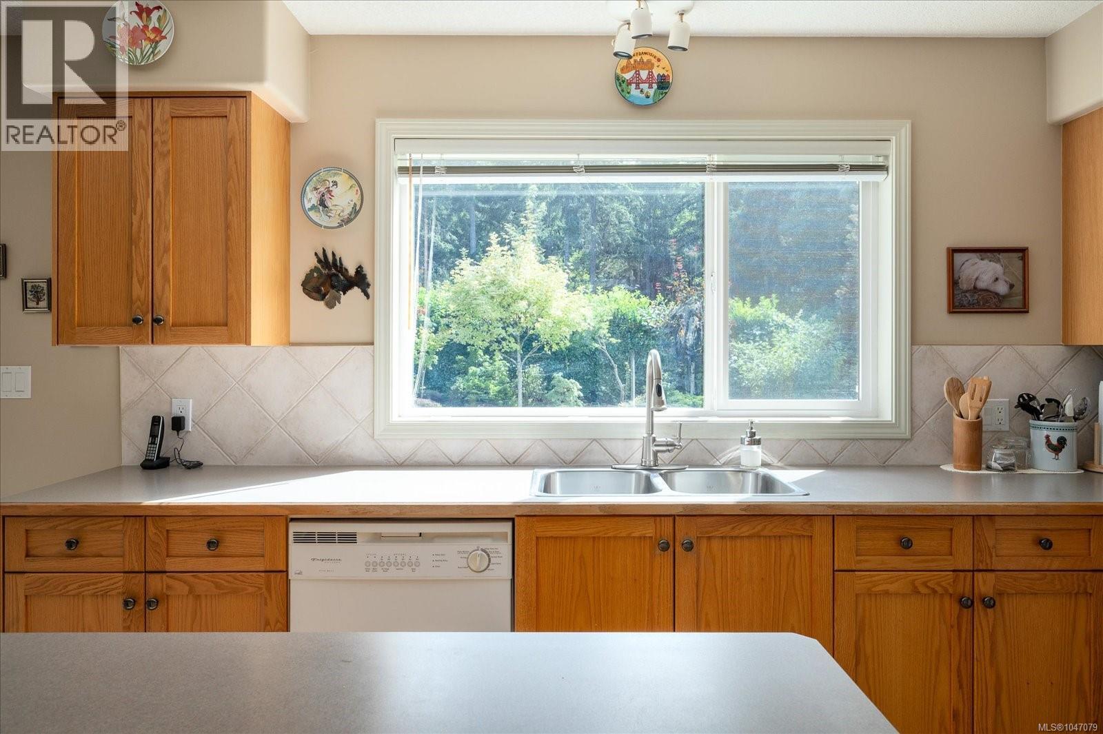 2552 Sea Blush Dr, Nanoose Bay, British Columbia  V9P 9E4 - Photo 16 - 1047079