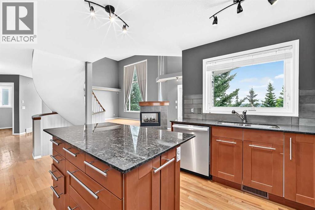 91 Sienna Park Terrace Sw, Calgary, Alberta  T3H 3L3 - Photo 5 - A2335924