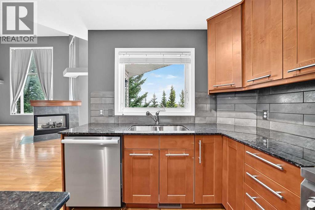 91 Sienna Park Terrace Sw, Calgary, Alberta  T3H 3L3 - Photo 7 - A2335924