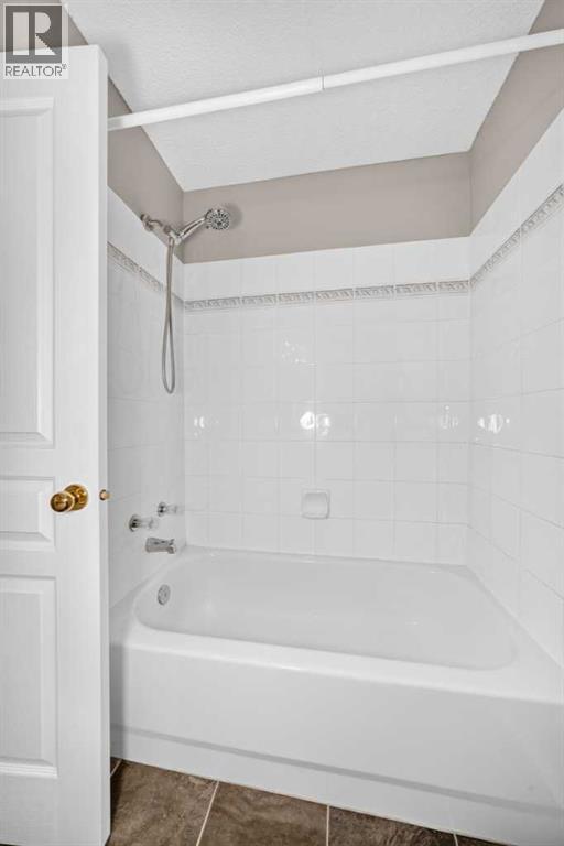 91 Sienna Park Terrace Sw, Calgary, Alberta  T3H 3L3 - Photo 32 - A2335924