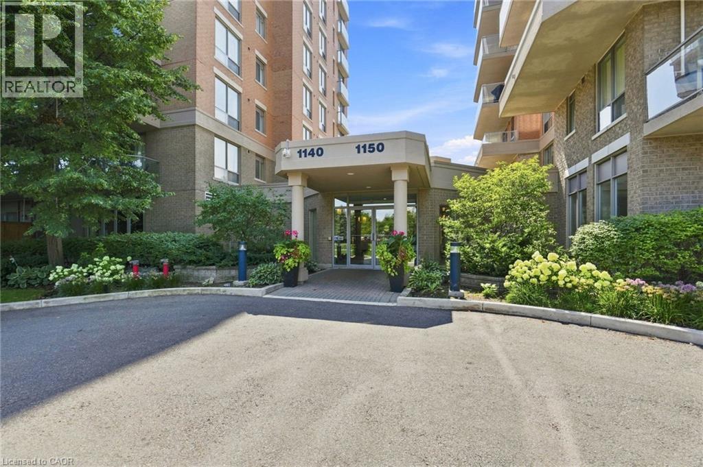 1150 Parkwest Place Unit# 301, Mississauga, Ontario  L5E 3K4 - Photo 2 - 40849413