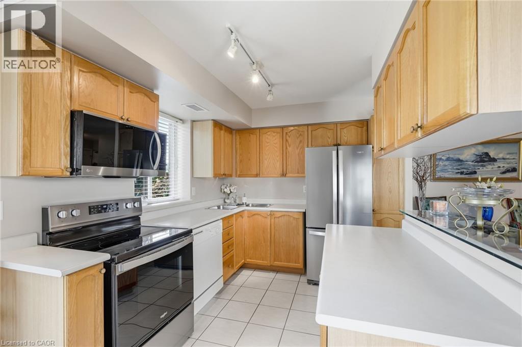 1150 Parkwest Place Unit# 301, Mississauga, Ontario  L5E 3K4 - Photo 12 - 40849413