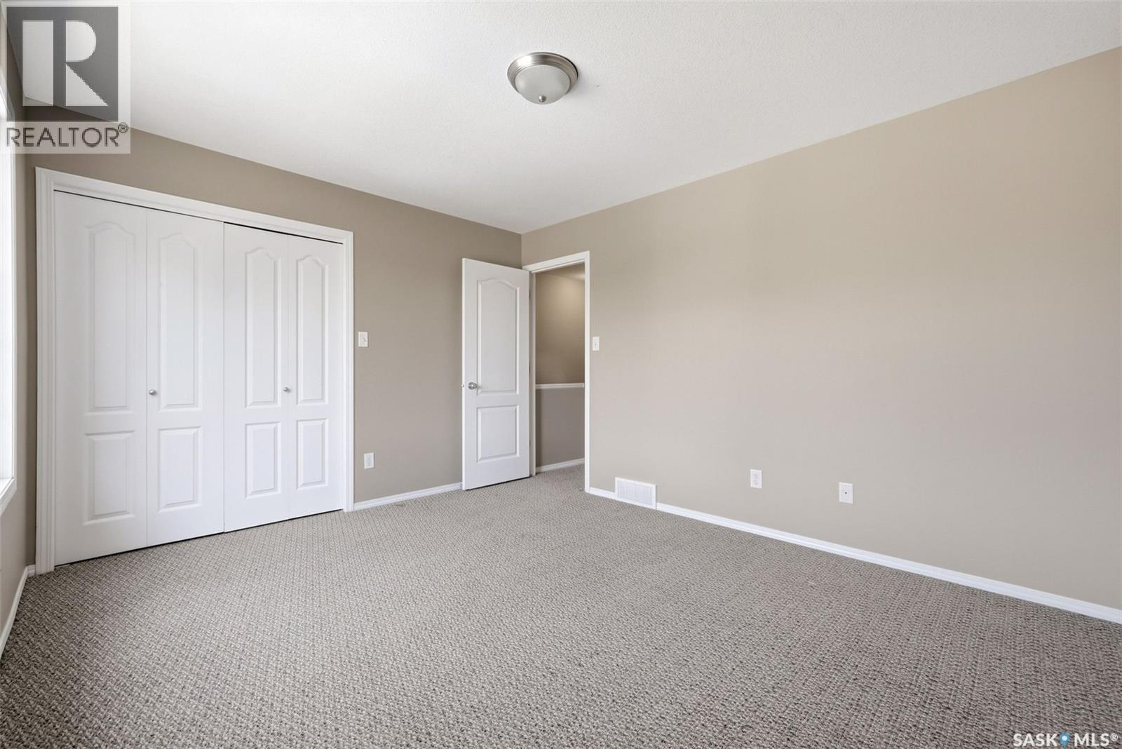 1242 Wessex Place, Regina, Saskatchewan  S4N 7S2 - Photo 13 - SK046081