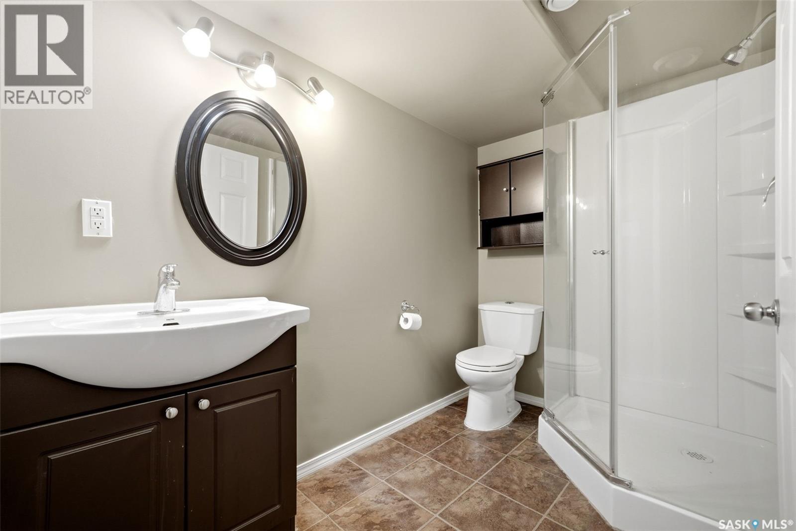 1242 Wessex Place, Regina, Saskatchewan  S4N 7S2 - Photo 25 - SK046081