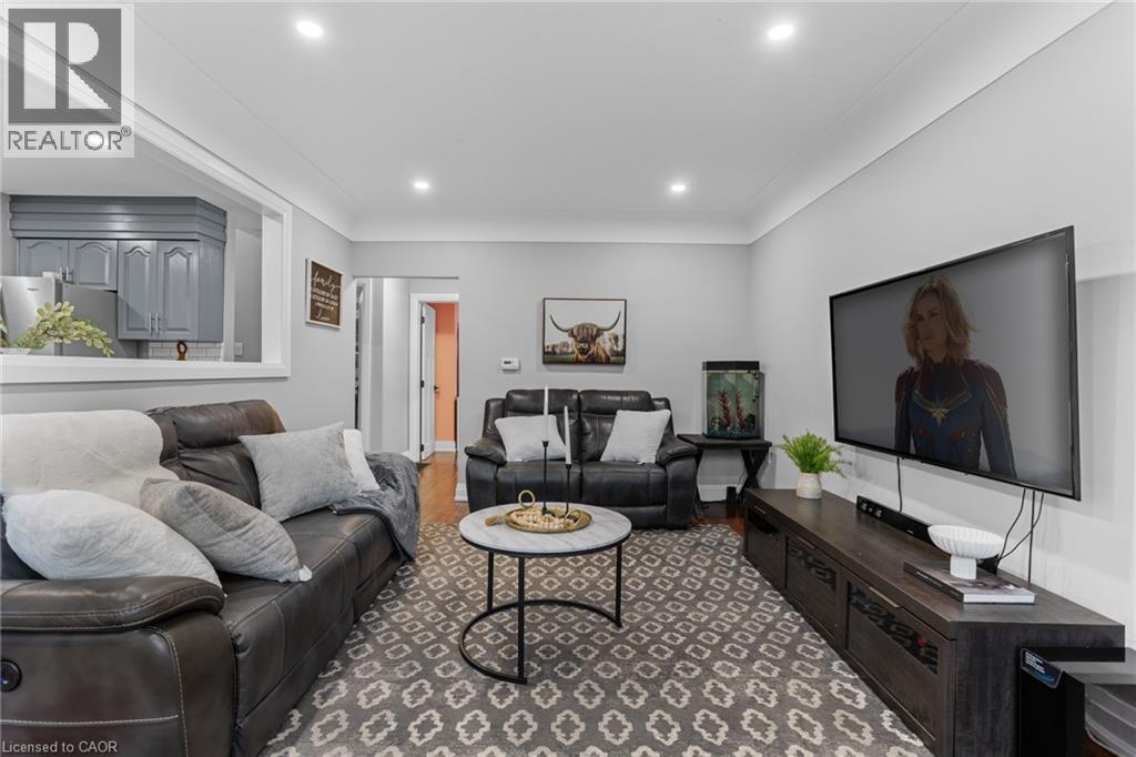62 Randall Avenue, Stoney Creek, Ontario  L8G 2K9 - Photo 8 - 40854784