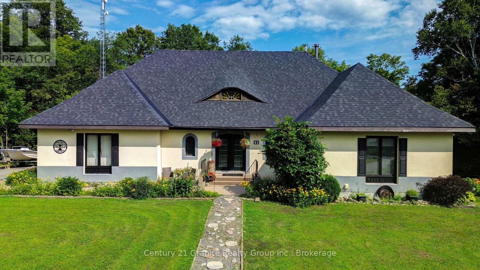 41 MAPLE STREET, Bancroft, Ontario