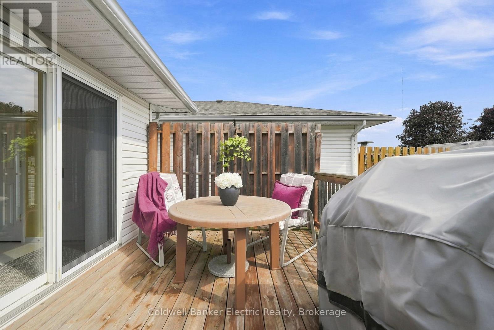 854 Abbey Lane, Peterborough, Ontario  K9H 7N6 - Photo 32 - X13694722