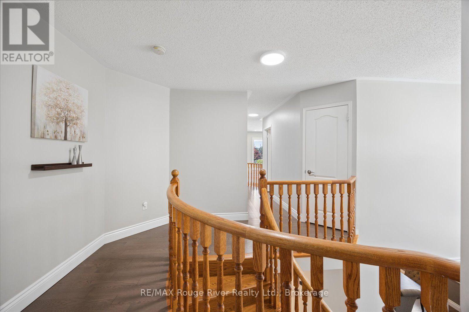 10 Windbreak Crescent, Whitby, Ontario L1P 1P8 - Photo 26 - E13696044