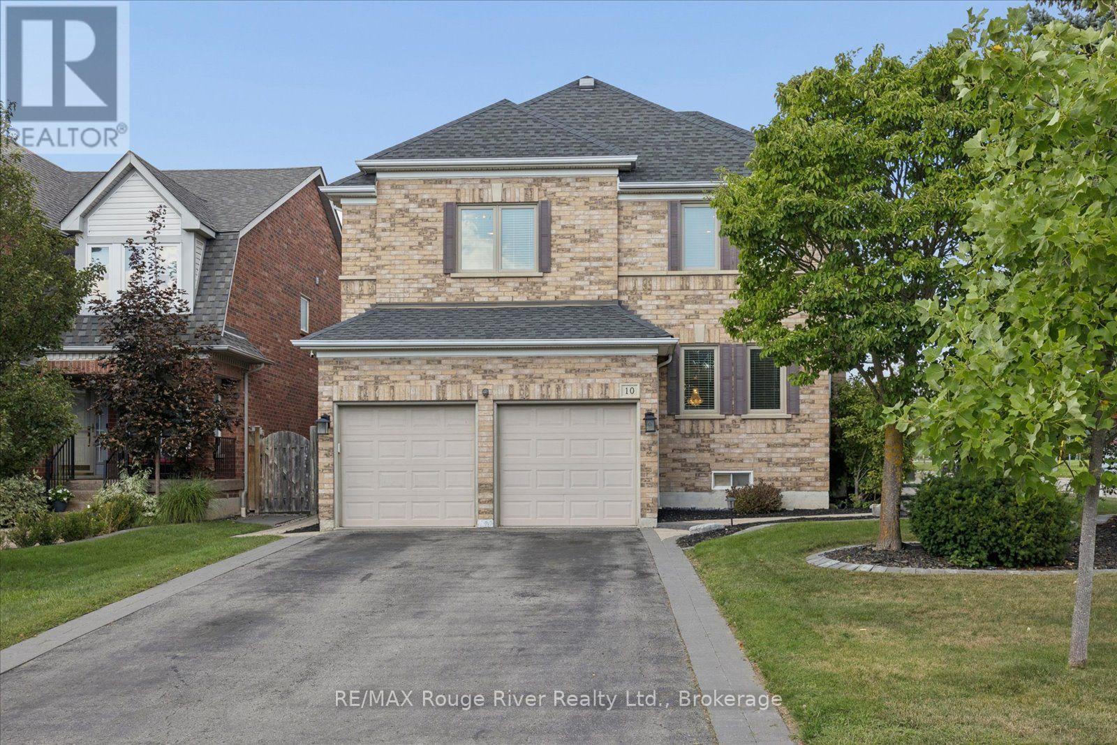 10 Windbreak Crescent, Whitby, Ontario L1P 1P8 - Photo 3 - E13696044
