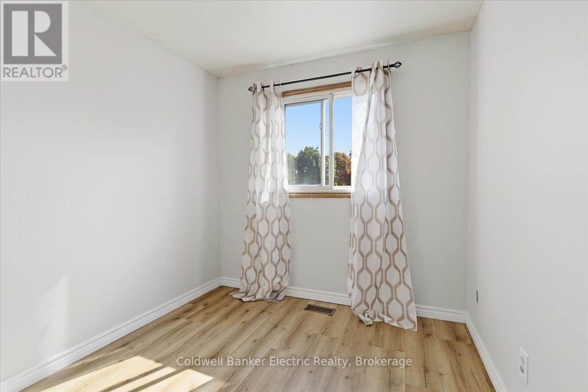3 Walbridge Court, Clarington, Ontario  L1C 4B7 - Photo 19 - E13696104