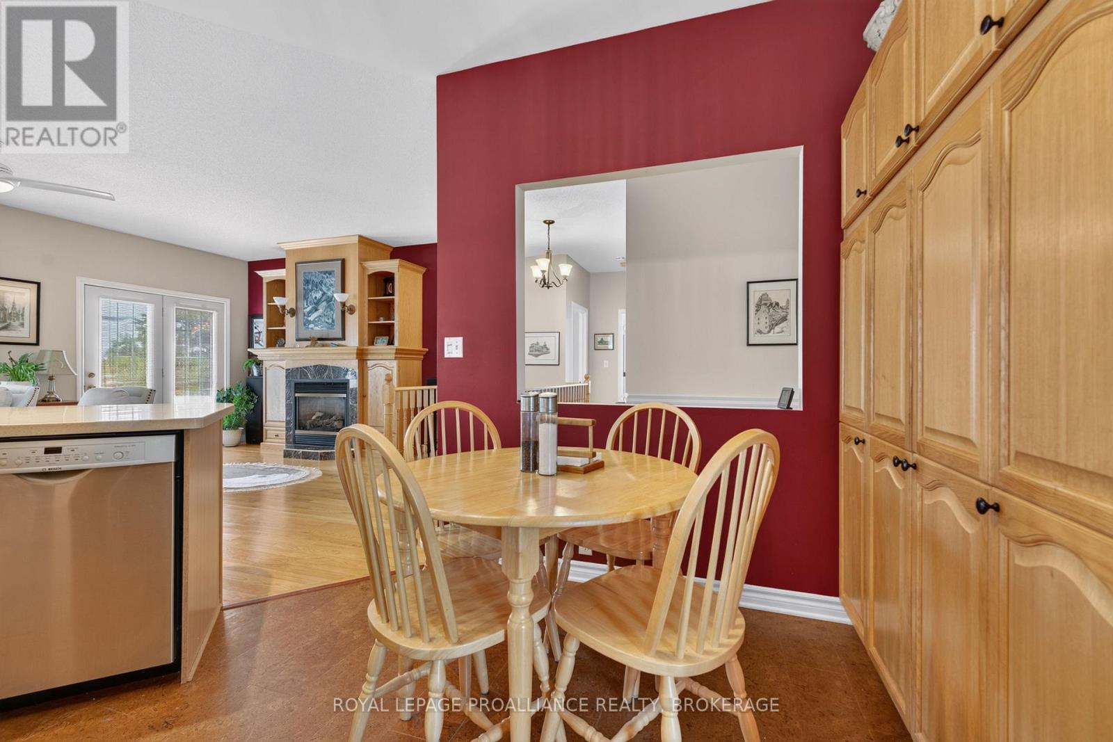 86 Abbey Dawn Drive, Loyalist, Ontario  K0H 1G0 - Photo 12 - X13696116