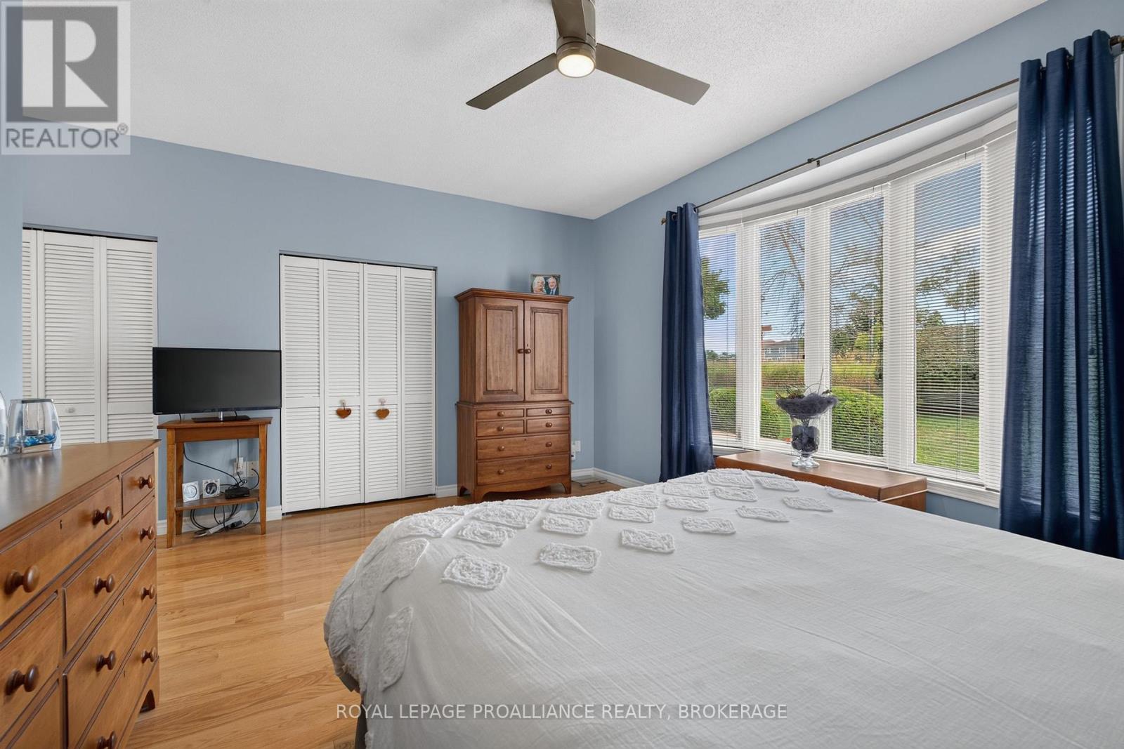 86 Abbey Dawn Drive, Loyalist, Ontario  K0H 1G0 - Photo 19 - X13696116