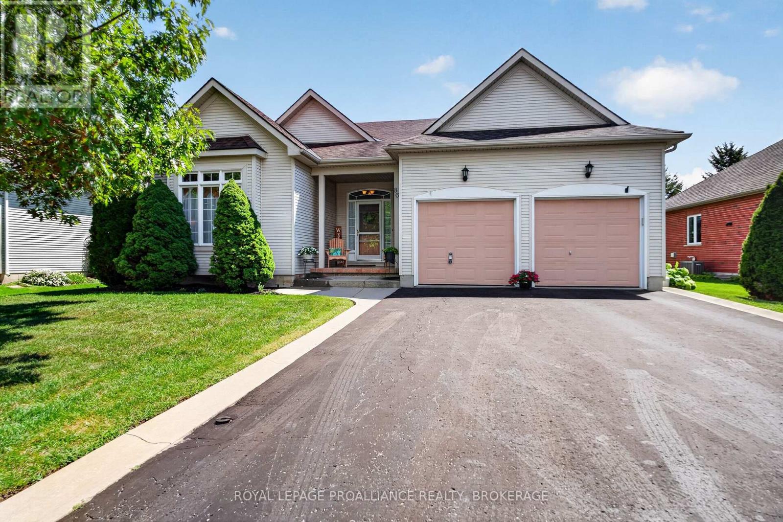 86 Abbey Dawn Drive, Loyalist, Ontario  K0H 1G0 - Photo 2 - X13696116
