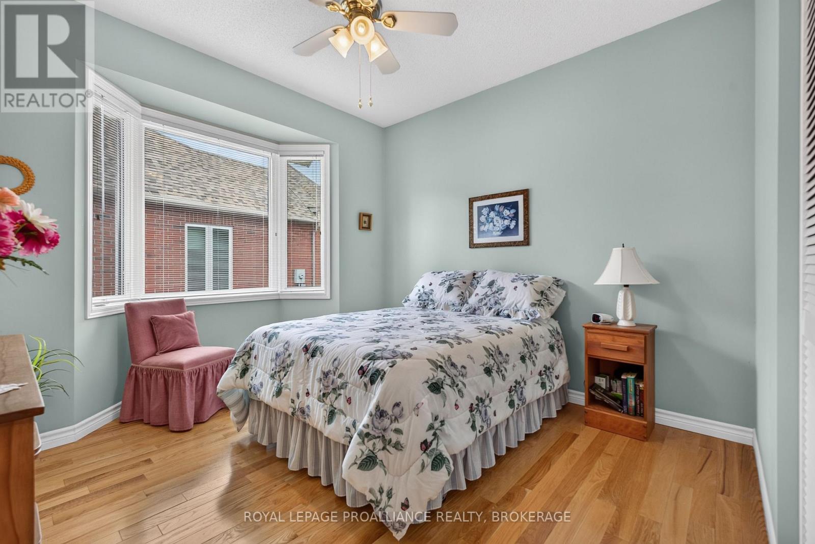 86 Abbey Dawn Drive, Loyalist, Ontario  K0H 1G0 - Photo 22 - X13696116
