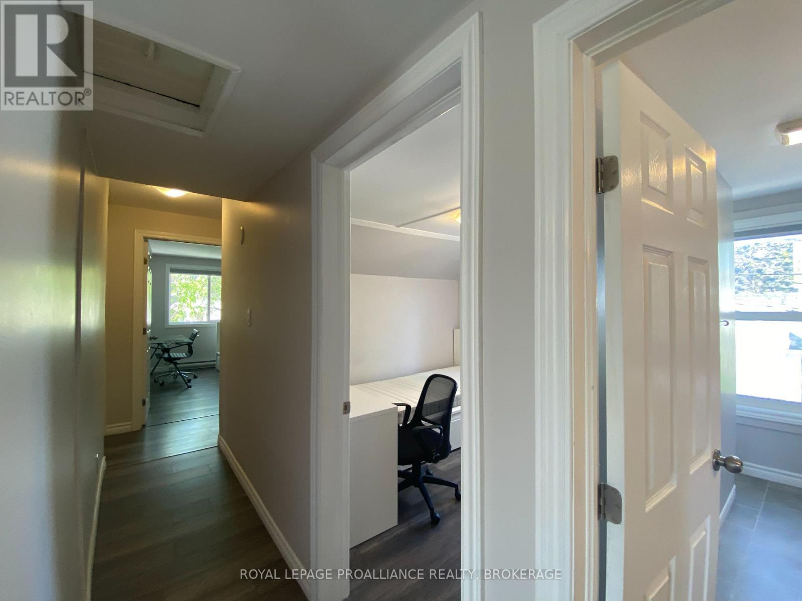 93 Linton Street, Kingston, Ontario  K7K 1N6 - Photo 12 - X13696254
