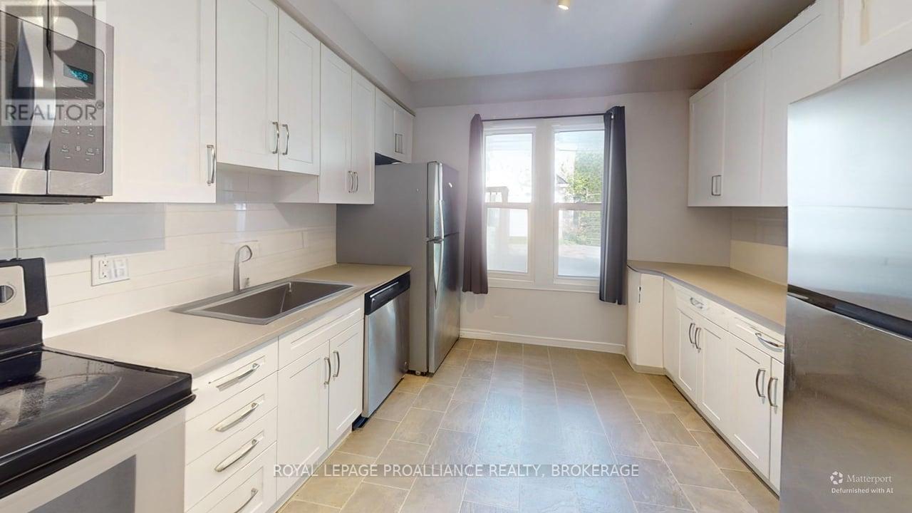 93 Linton Street, Kingston, Ontario  K7K 1N6 - Photo 4 - X13696254