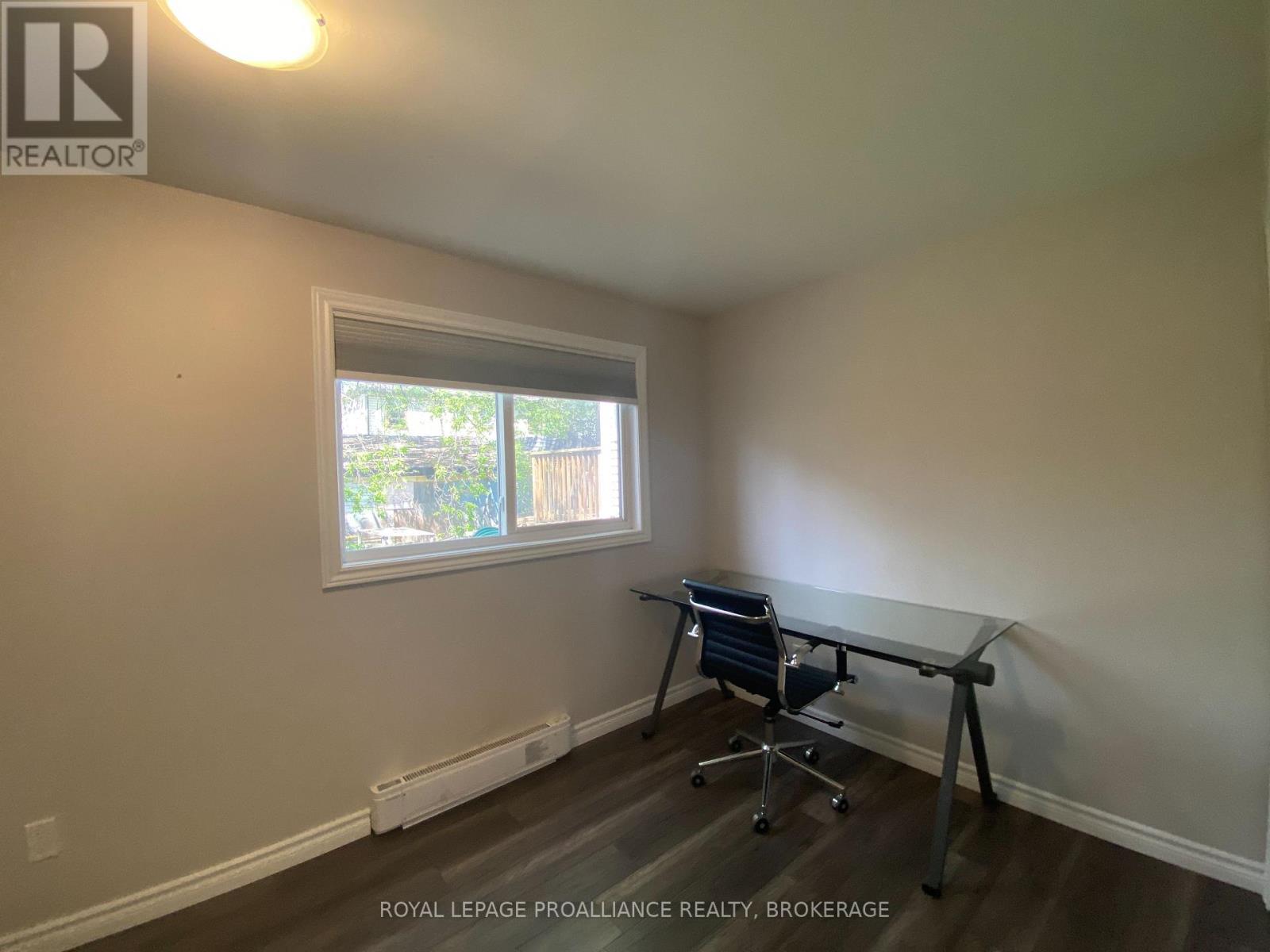 93 Linton Street, Kingston, Ontario  K7K 1N6 - Photo 9 - X13696254