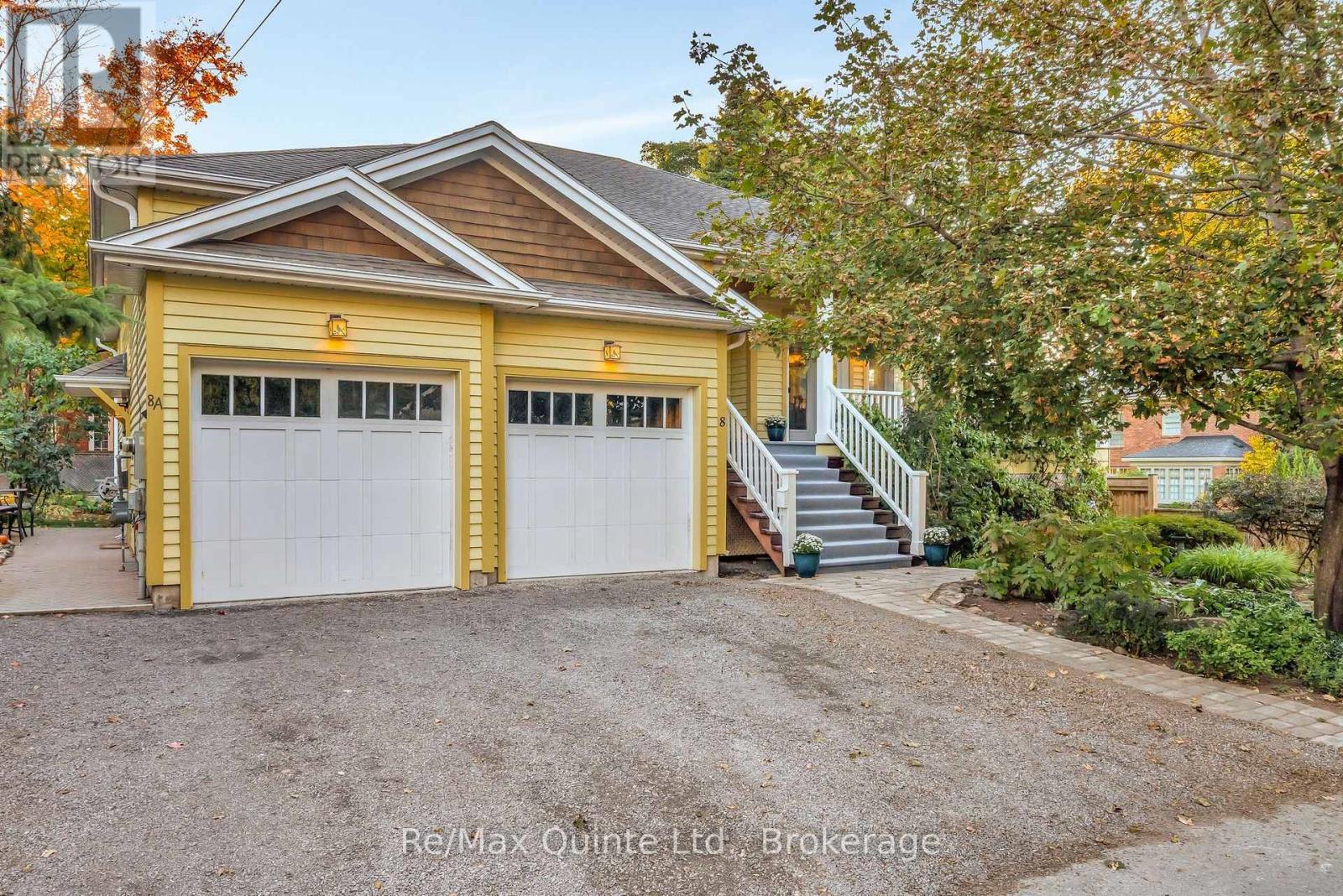 8 MOUNT PLEASANT ROAD, Belleville, Ontario