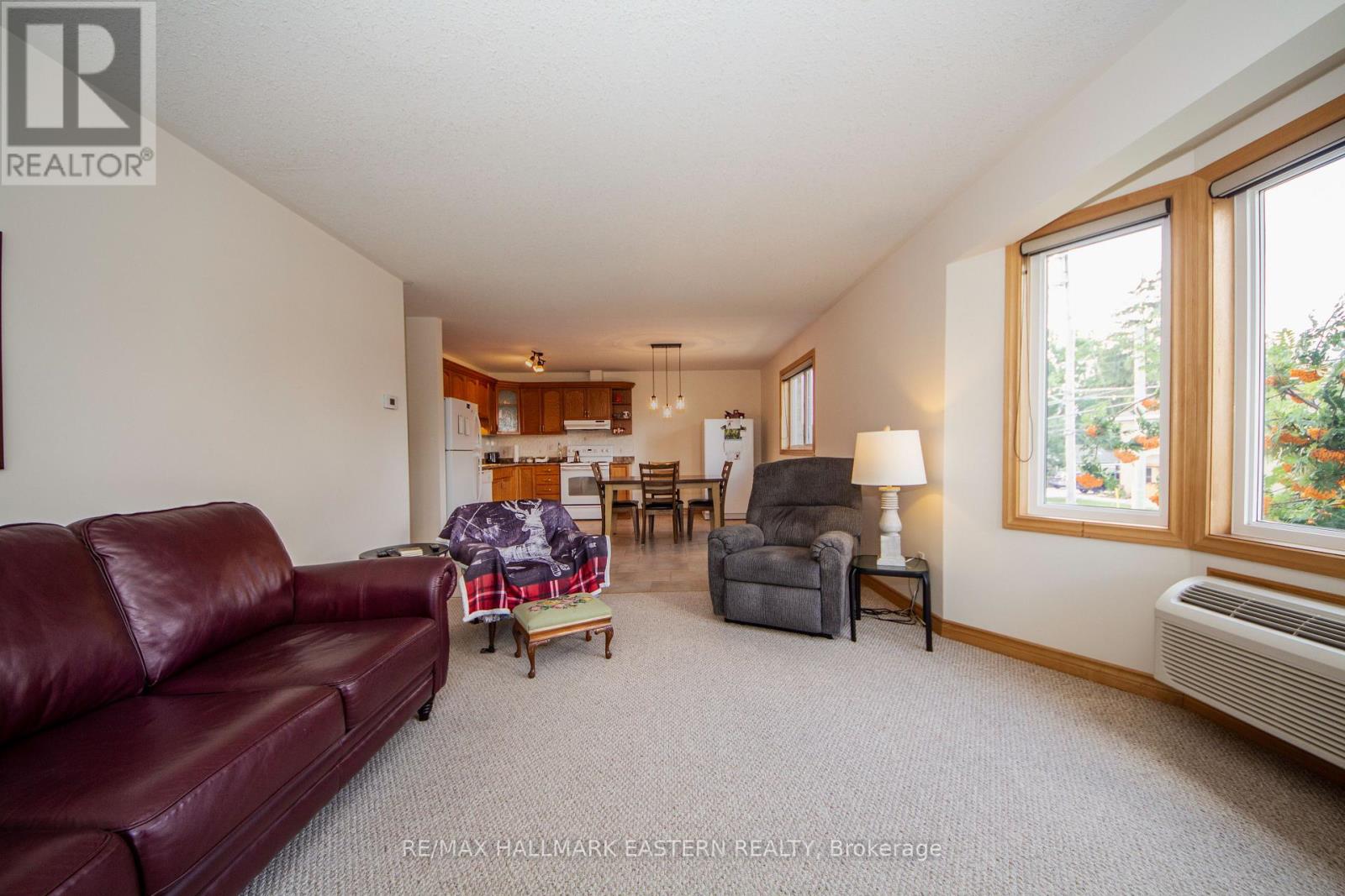 202 - 878 Armour Road, Peterborough, Ontario K9H 2A6 - Photo 6 - X13696264