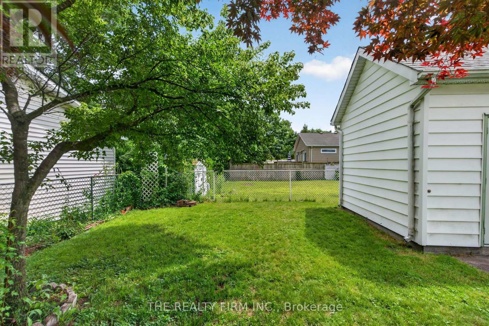 38 Elliott Street, London East, Ontario  N5Y 2E4 - Photo 34 - X13696072