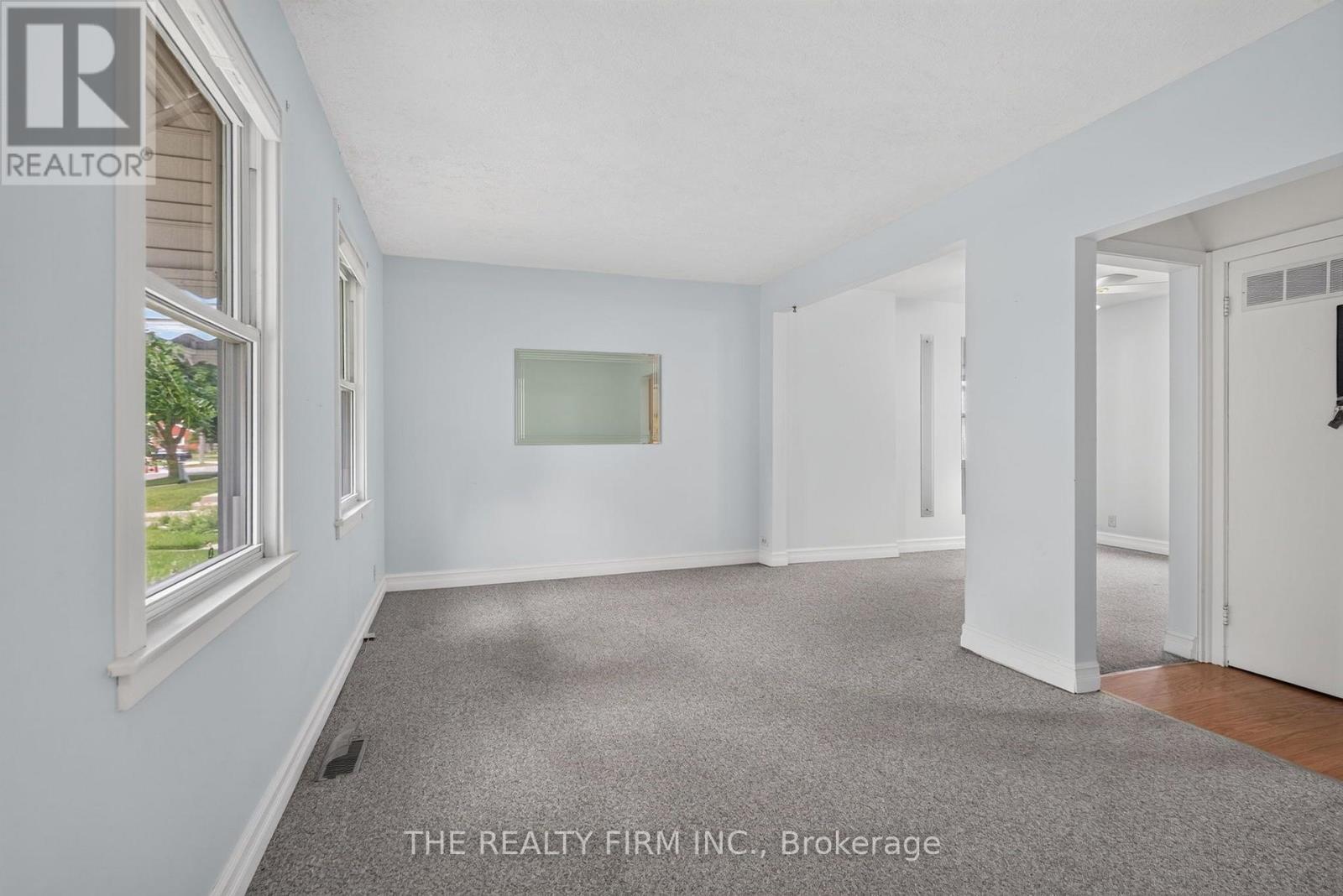 38 Elliott Street, London East, Ontario  N5Y 2E4 - Photo 6 - X13696072