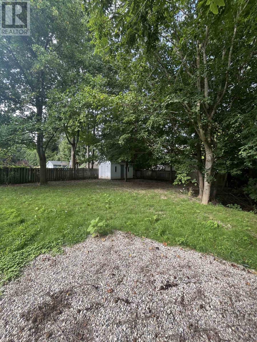 180 Alma Street, St. Thomas, Ontario  N5P 3B4 - Photo 19 - X13696200