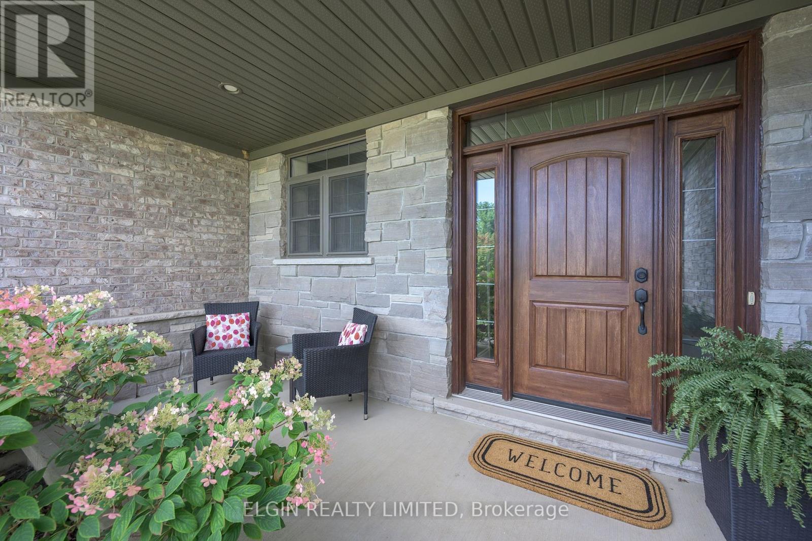 26 Blossom Ridge, Central Elgin, Ontario  N5P 3S7 - Photo 4 - X13696278