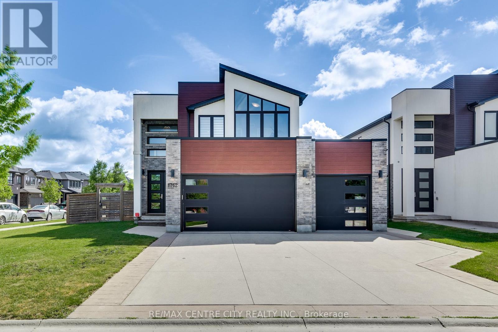 1762 DEWAR PLACE, London North, Ontario