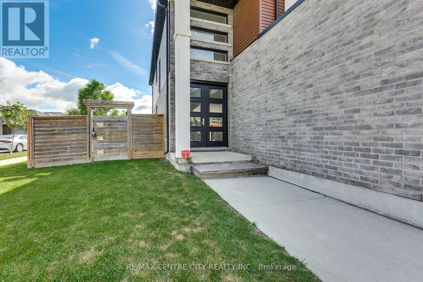 1762 Dewar Place, London North, Ontario  N6G 0L4 - Photo 3 - X13696340
